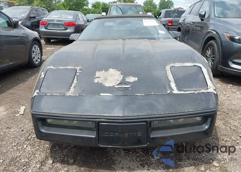 1990 Chevrolet Corvette из США, поврежденный, VIN 1G1YY3385L5104045